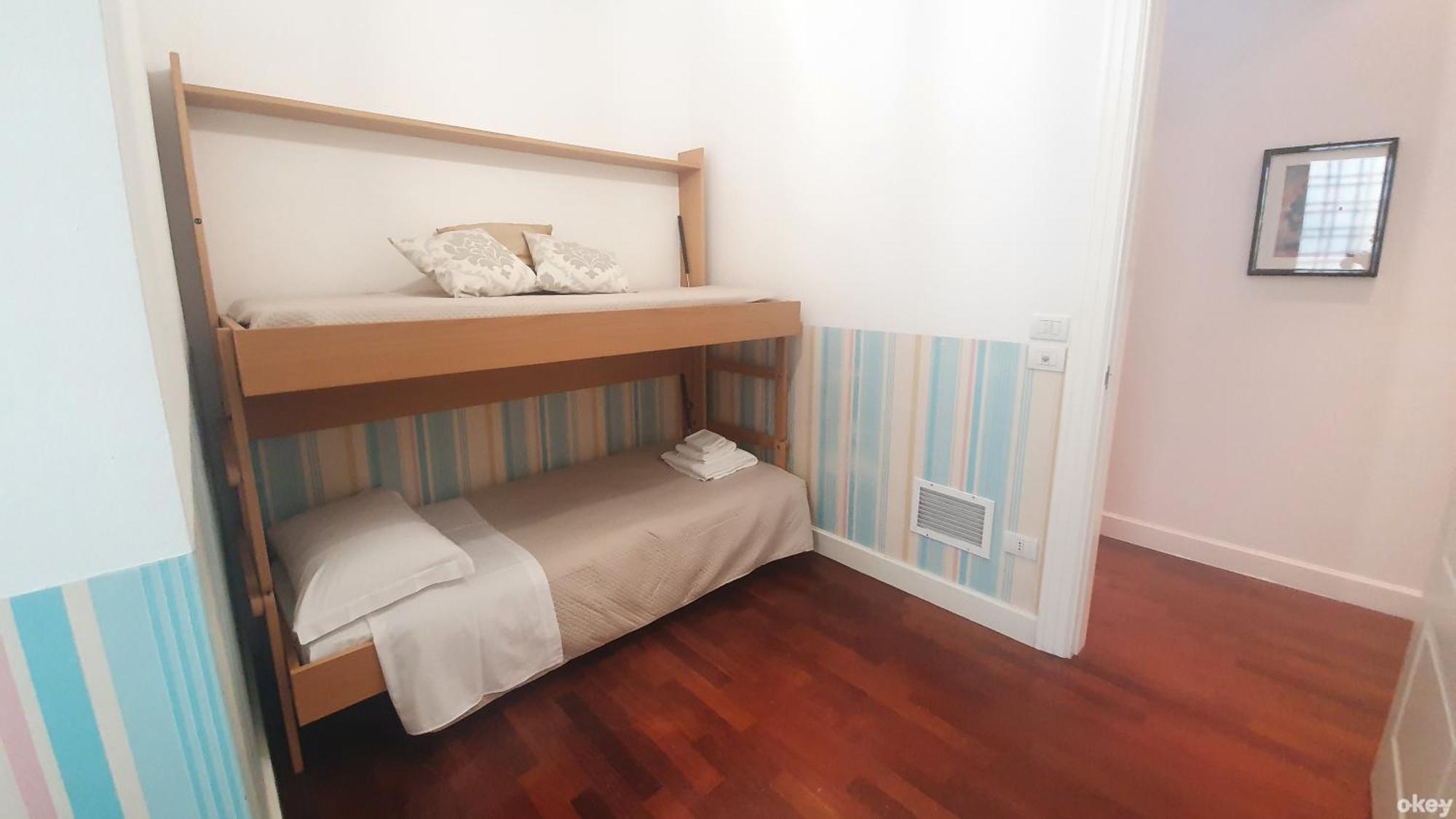 Dimora Alighieri - Bari Centro Apartamento Exterior foto